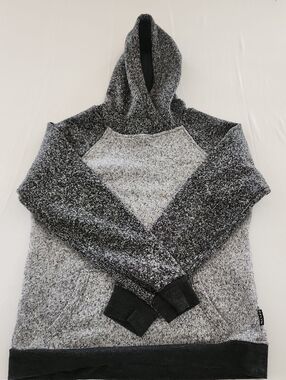 Brooklyn Cloth Mens Black and Gray Pullover Hoodie Size M